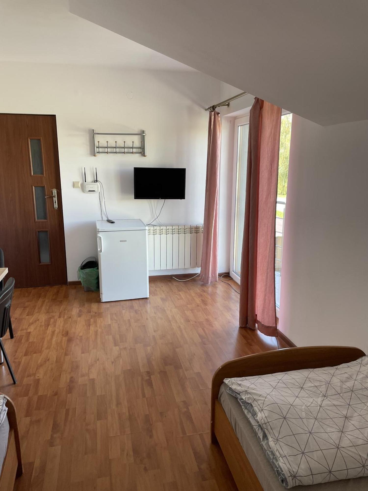 Noclegi Pracownicze Lazur Ciechanów Exterior foto